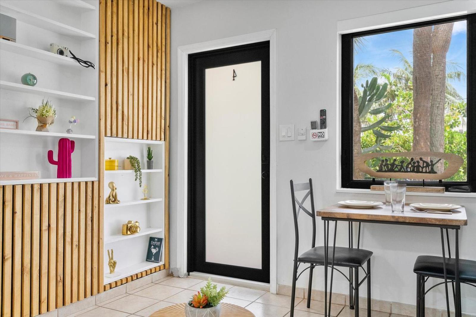 Walnut By The Sea Hollywood Quarto foto