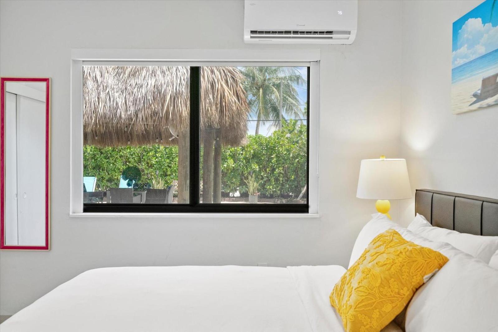 Walnut By The Sea Hollywood Quarto foto