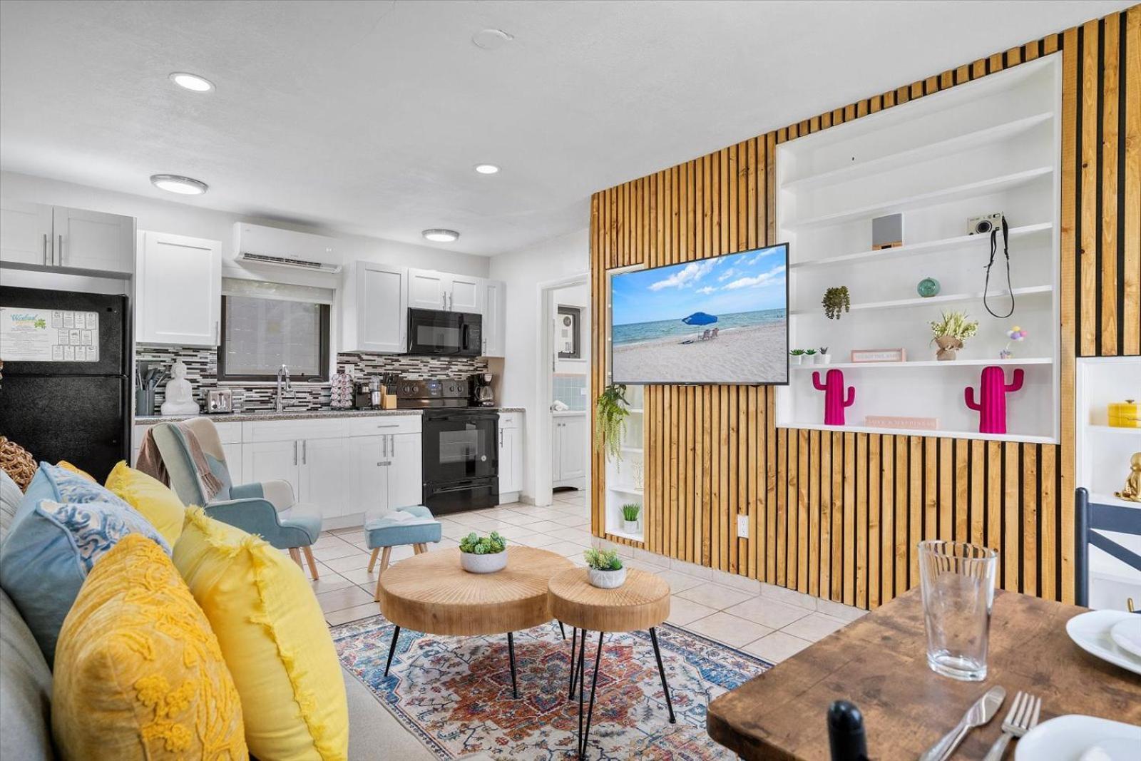 Walnut By The Sea Hollywood Quarto foto