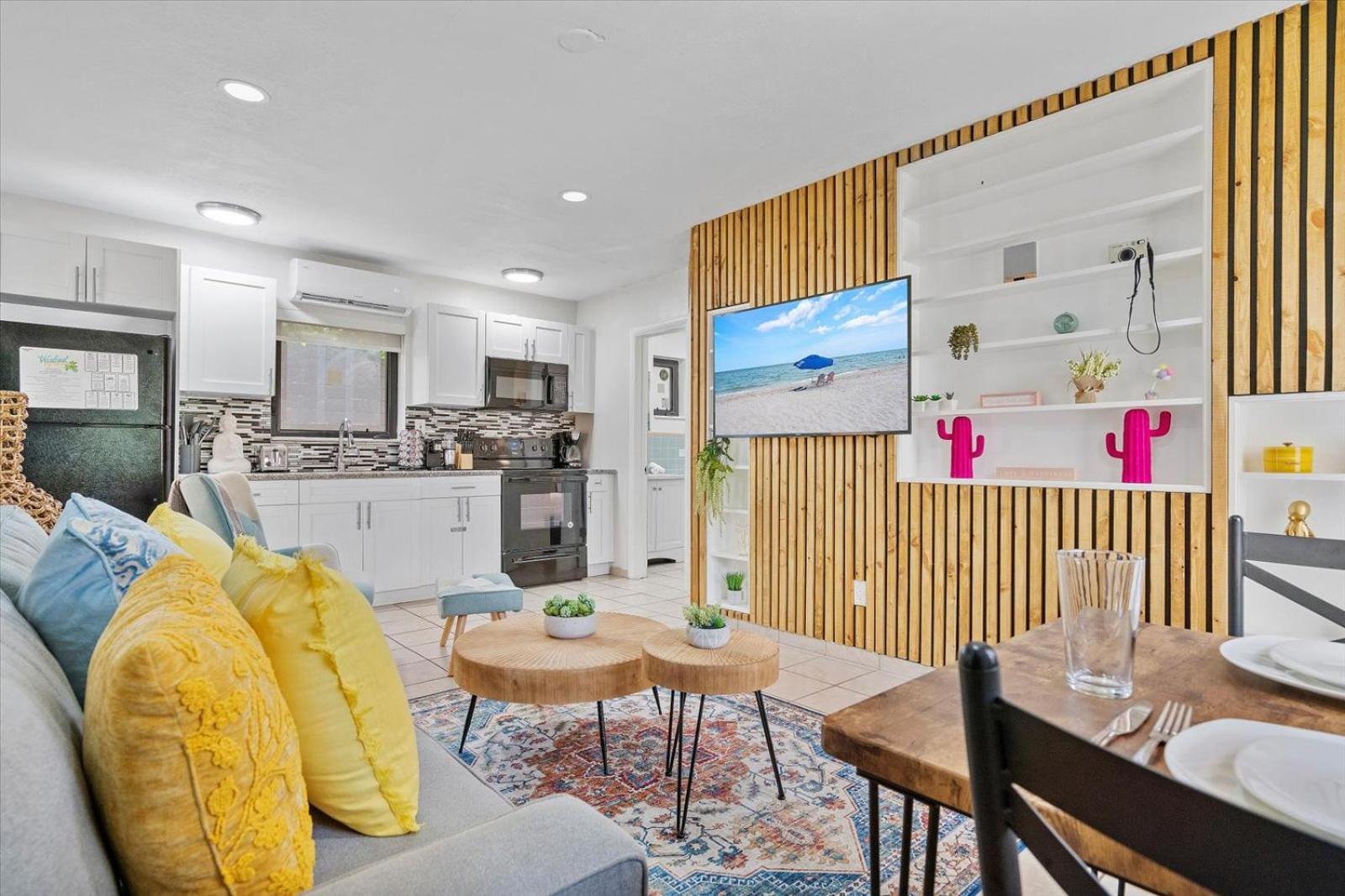 Walnut By The Sea Hollywood Quarto foto